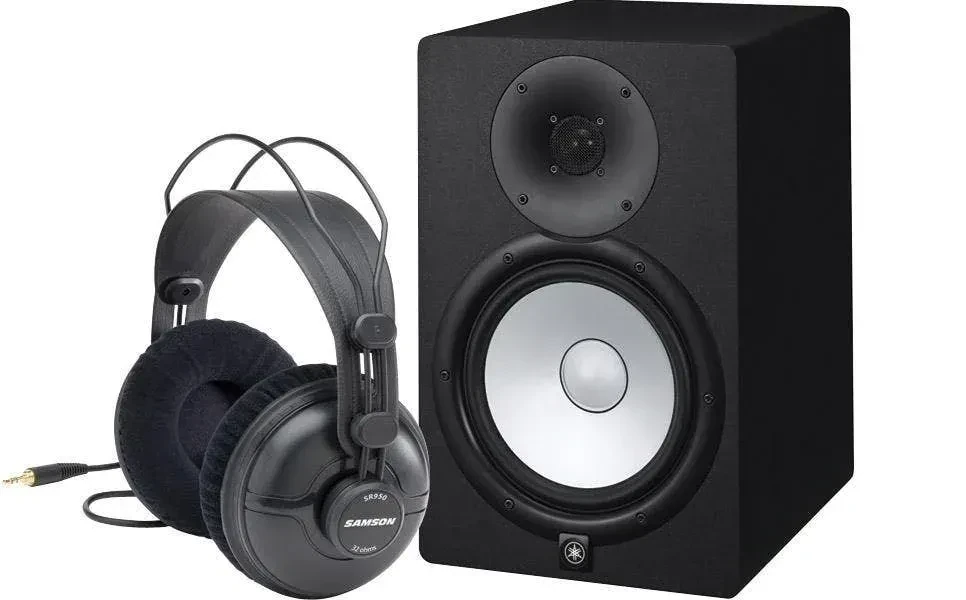 Yamaha HS8 Active Monitors (Pair) & Samson Headphone Bundle