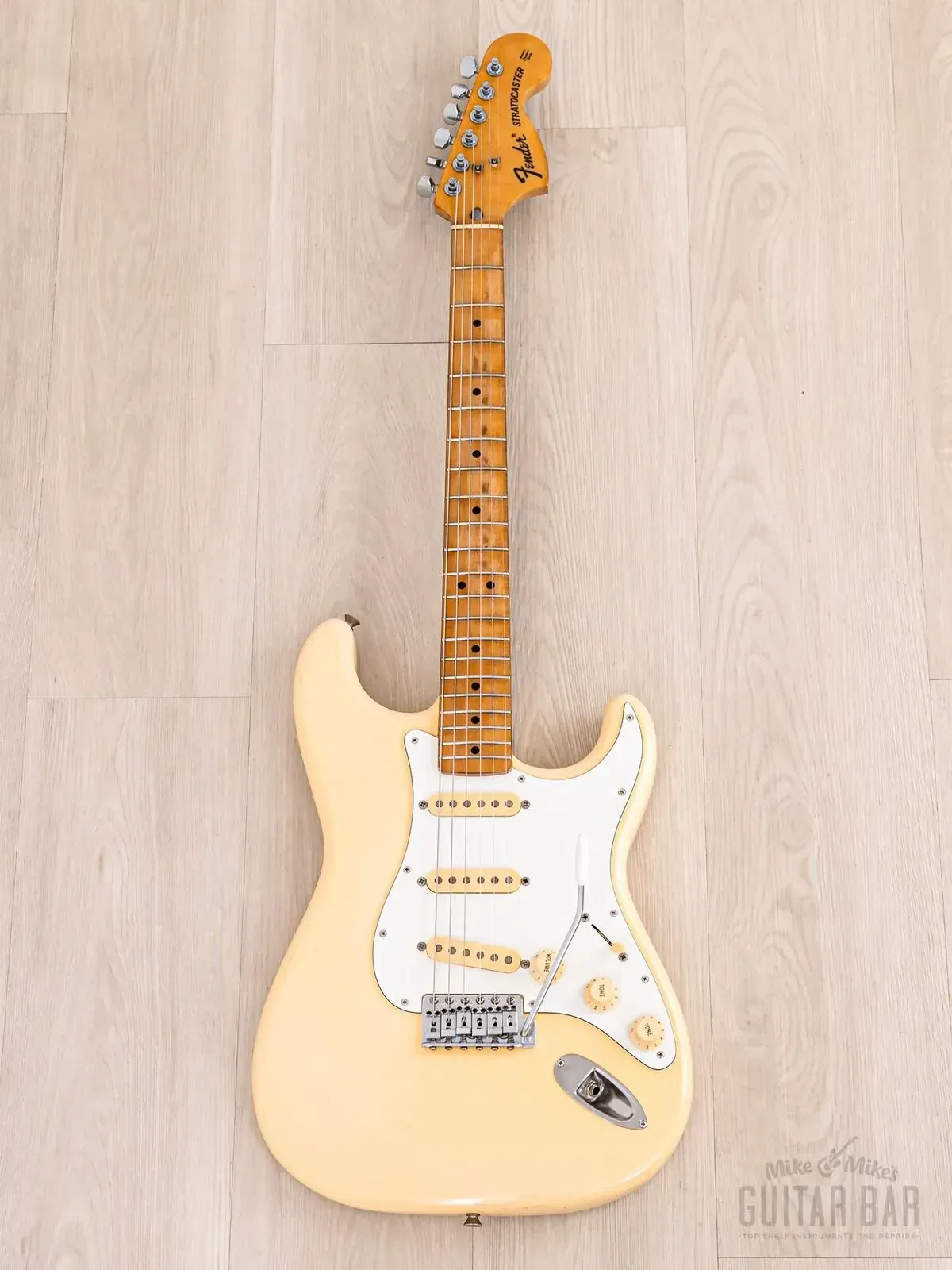 Электрогитара Fender Stratocaster 1972 Vintage Reissue ST72-650 SSS Olympic White w/gigbag Japan 1989