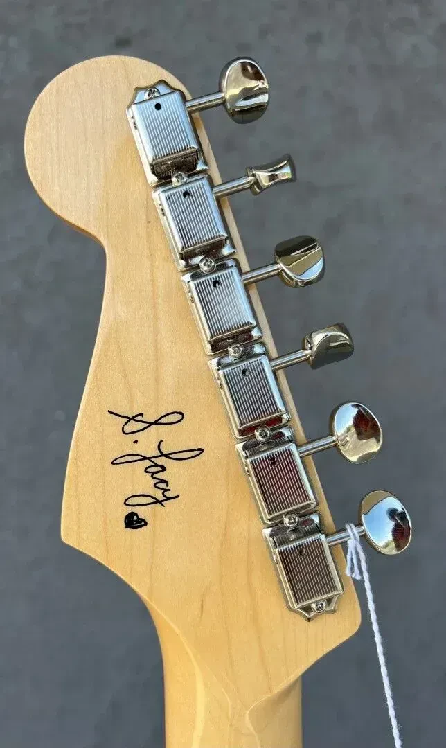 Изображение №5