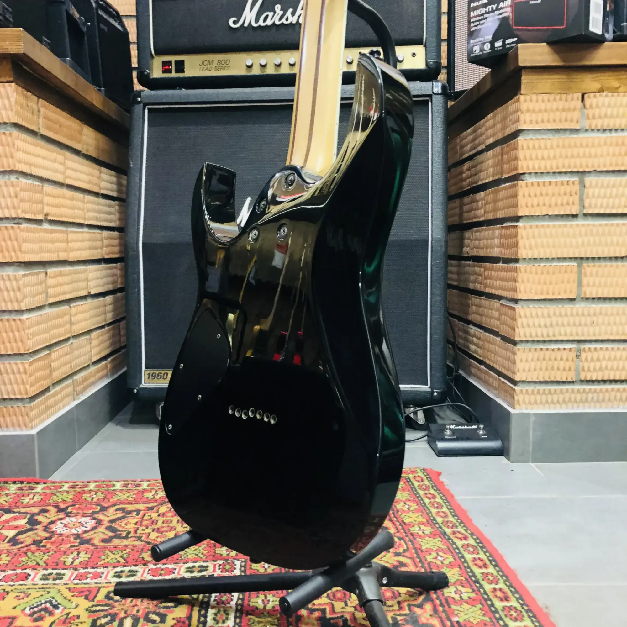 Изображение №11