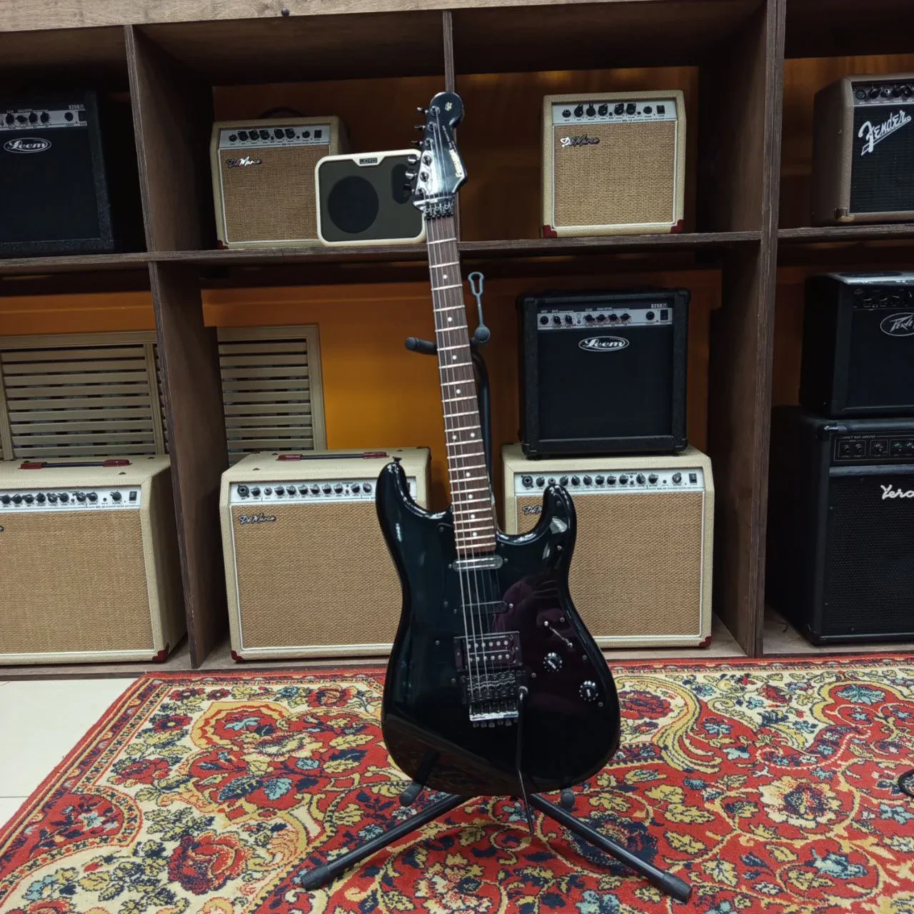 Fernandes FST65 б/у