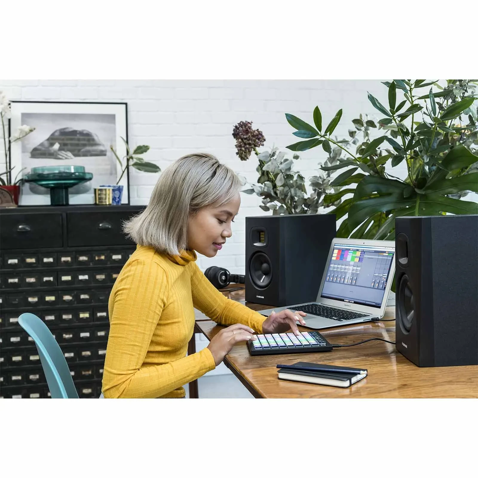 Изображение №8