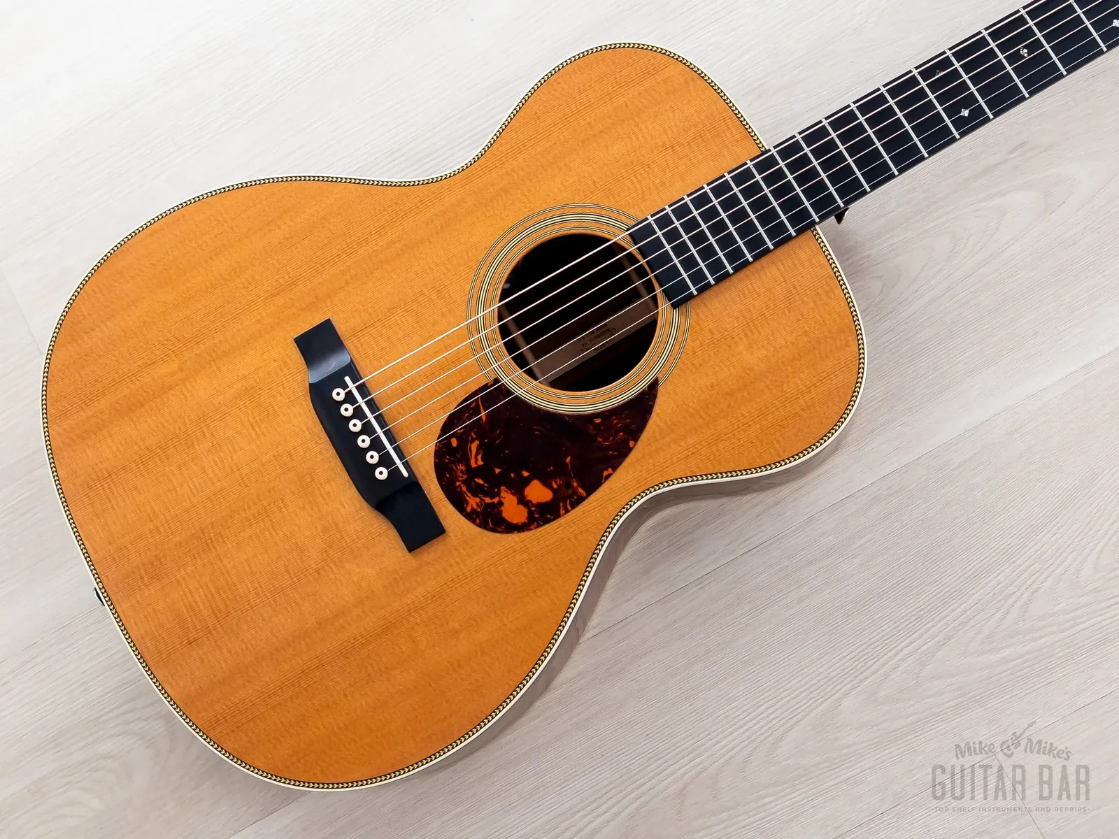 2012 Martin OM-28E Retro Acoustic Electric Guitar w/ Fishman F1 Aura+, Case