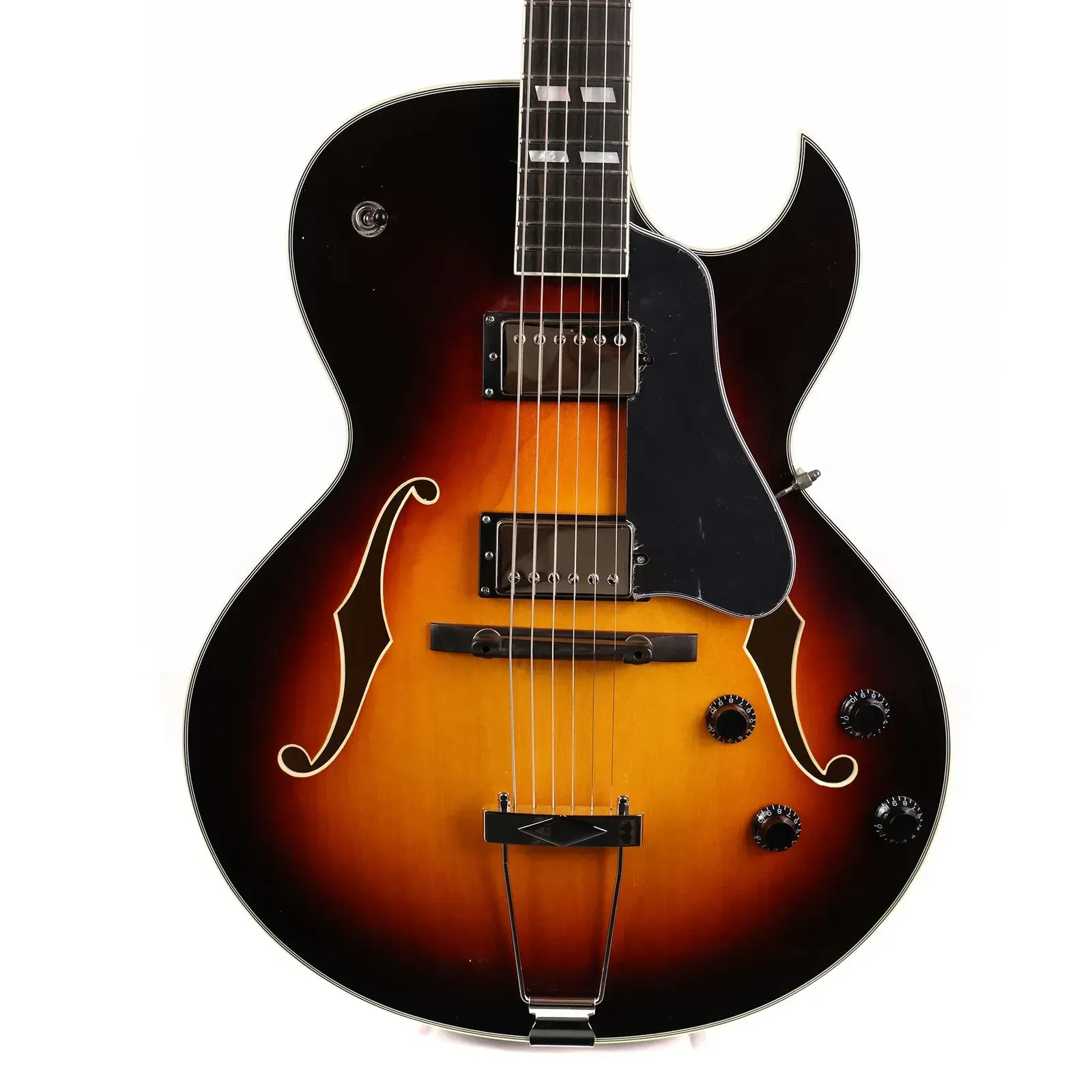 Электрогитара Eastman AR372CE Hollowbody Sunburst