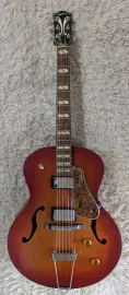 Б/У Полуакустическая электрогитара Godin 5th Avenue Jumbo HB Memphis Sun