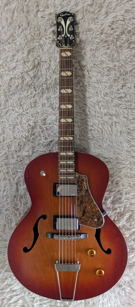 Б/У Полуакустическая электрогитара Godin 5th Avenue Jumbo HB Memphis Sun