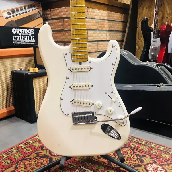 Электрогитара Greco Stratocaster Reissure 25 Anniversary SSS White Japan 1997