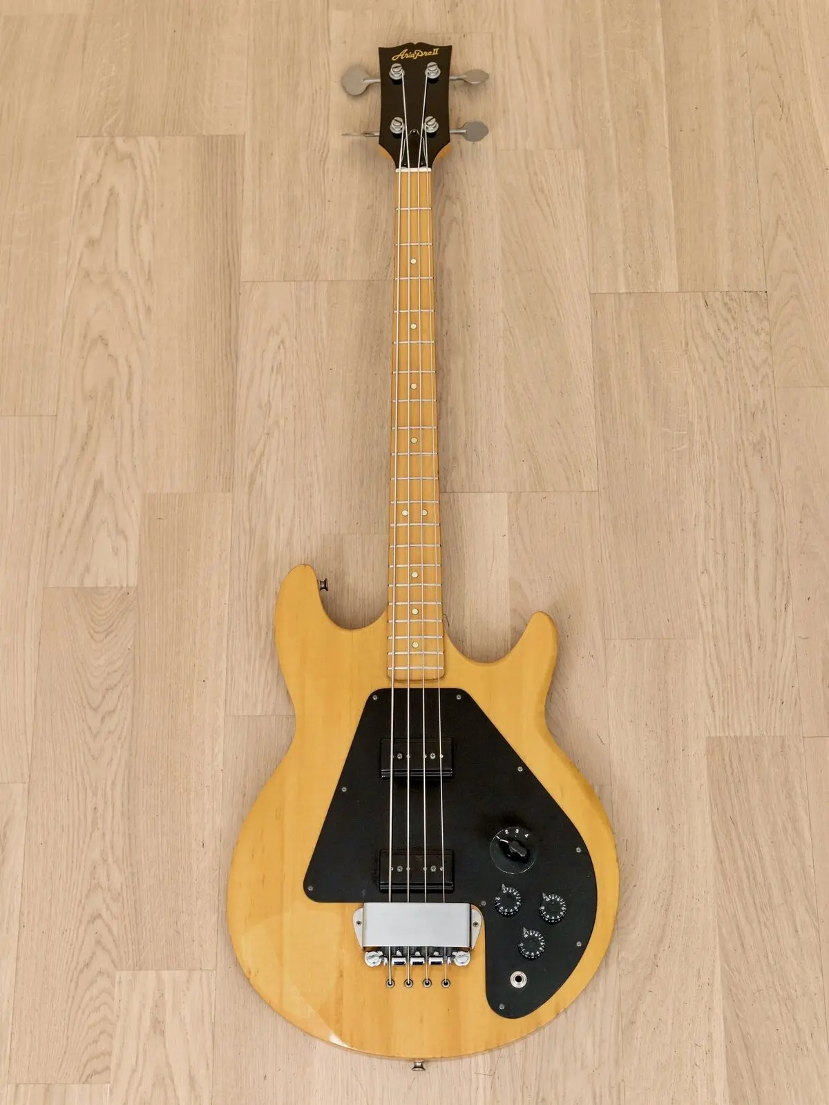 Aria Pro II LB-650 Ripper SS Natural Japan 1981 купить в Aria Pro II LB-650 Ripper SS Natural Japan 1981 купить в