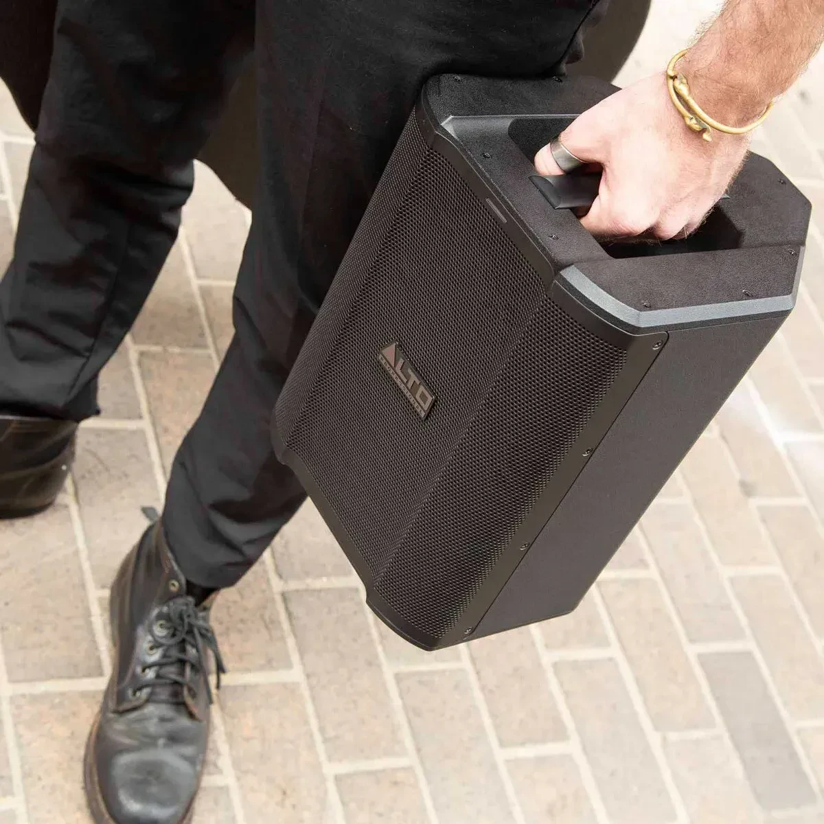 Изображение №12