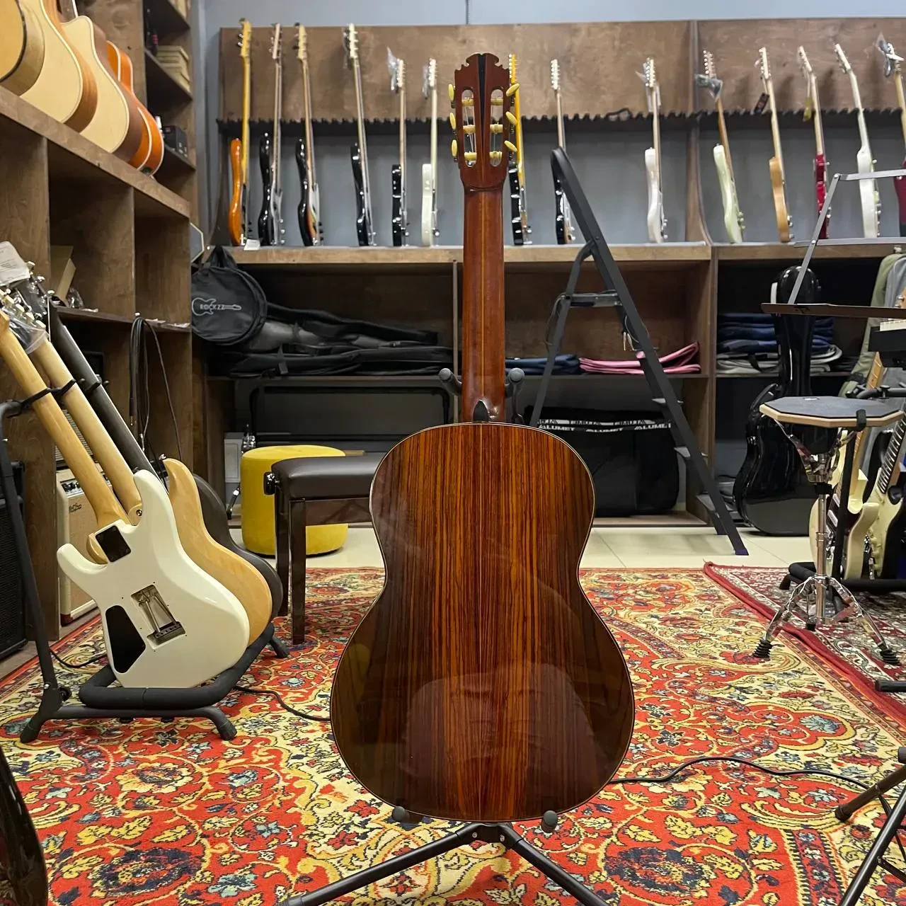 Изображение №5