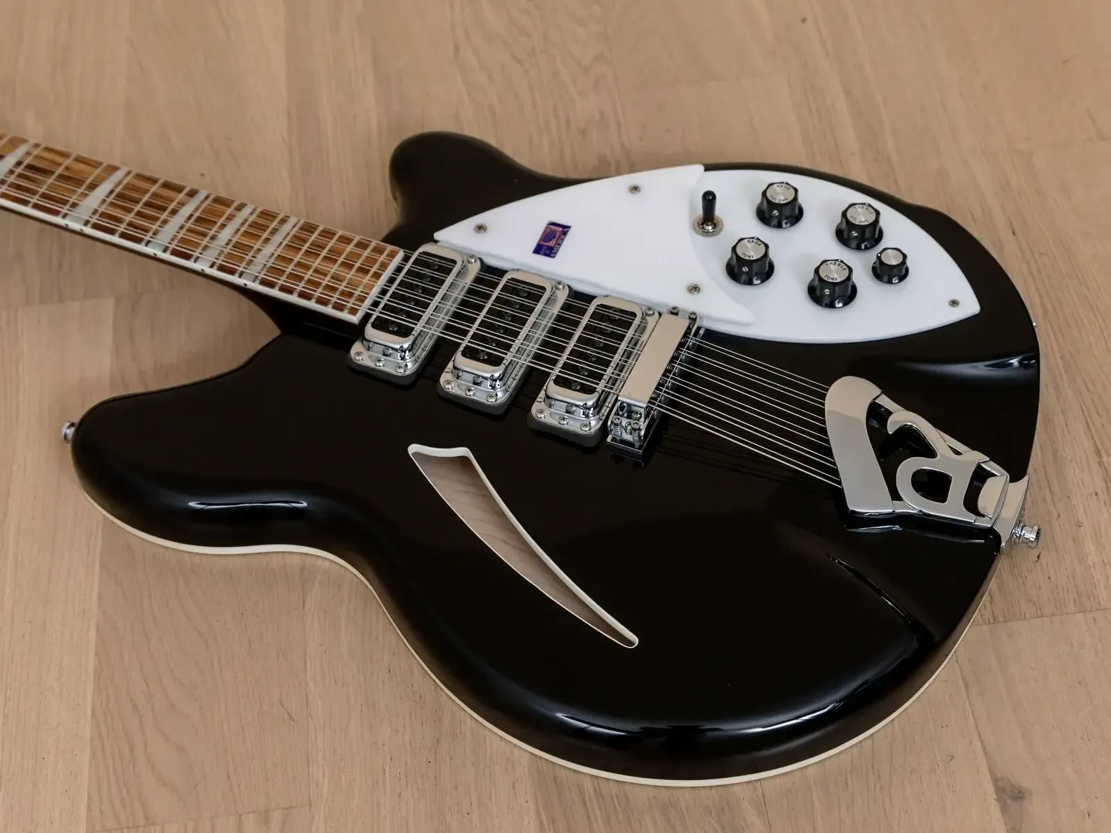 Изображение №5