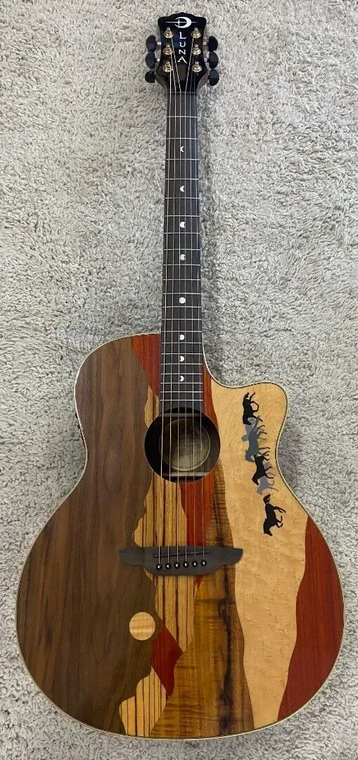 Электроакустическая гитара Luna Guitars Vista Mustang Wild Horse Natural с кейсом