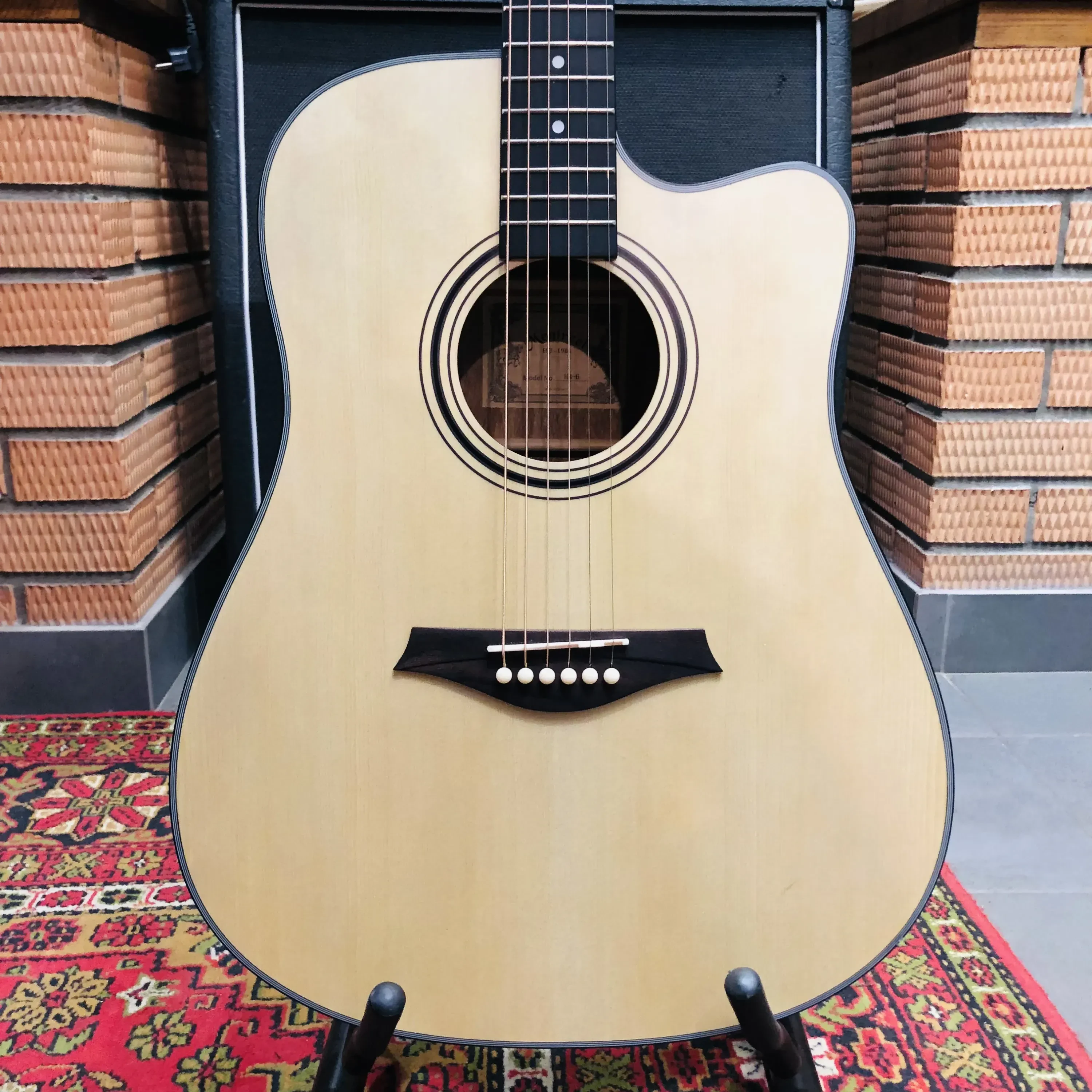 Электроакустическая гитара Mentreel HB-6DC-G2 Dreadnought Natural Satin