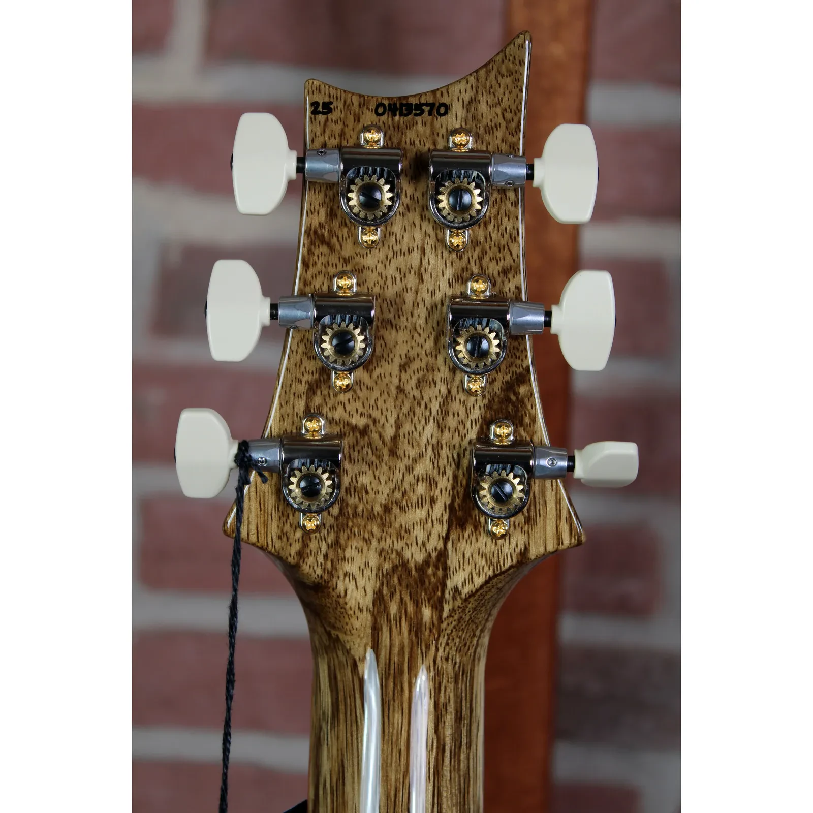 Изображение №13