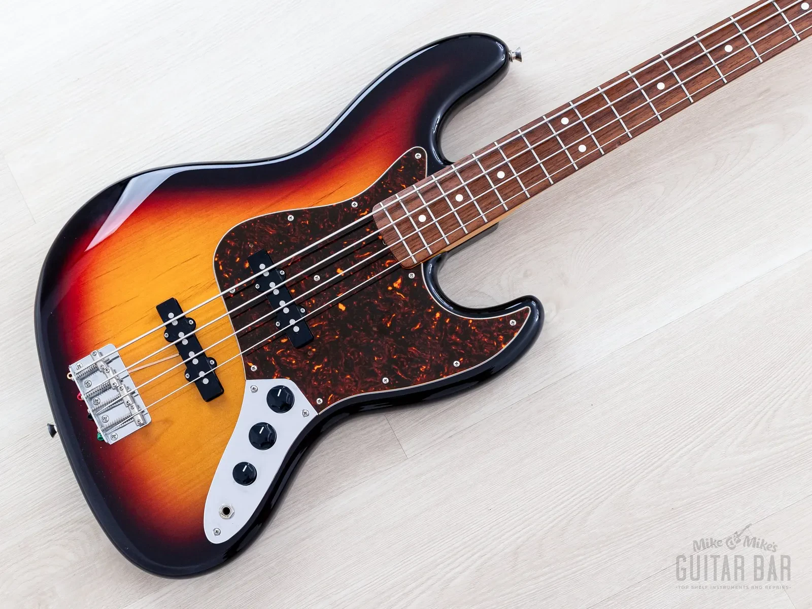 2008 Fender Jazz Bass ‘62 Vintage Reissue JB62 Sunburst, Japan CIJ