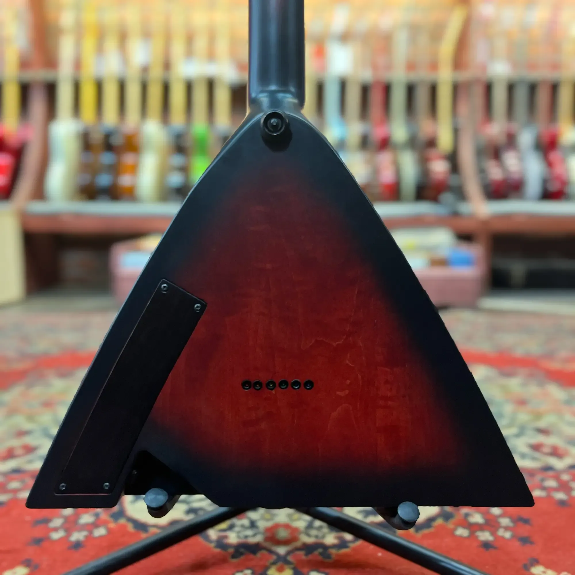 Изображение №5