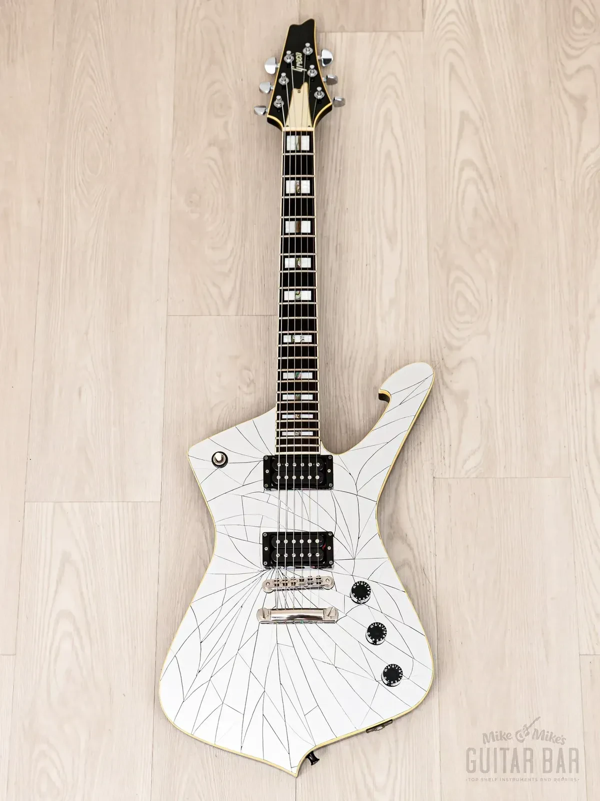 Электрогитара Greco Mirage Cracked Mirror Iceman HH Cracked Mirror Ball w/case Japan 1990s