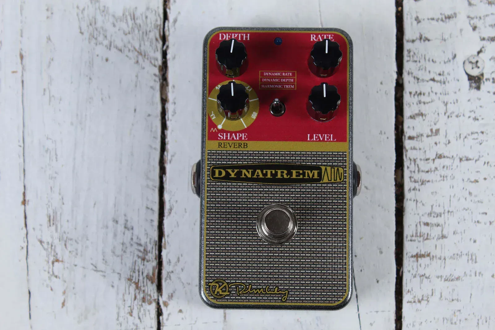 Педаль эффектов для электрогитары Keeley DynaTrem Dynamic Tremolo