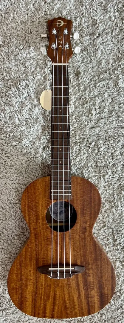 Luna UKE ACT Flamed Acacia Tenor Size Acoustic Ukulele with Gig Bag
