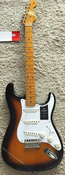 Fender Vintera® II '50s Stratocaster®, Maple Fingerboard, 2-Color Sunburst