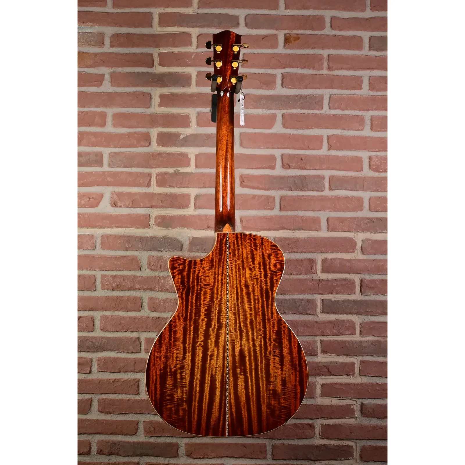 Изображение №4