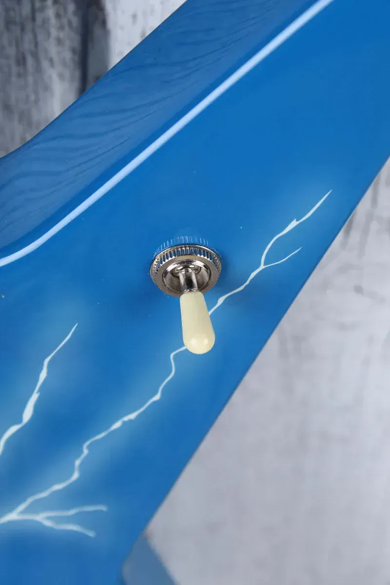 Изображение №6