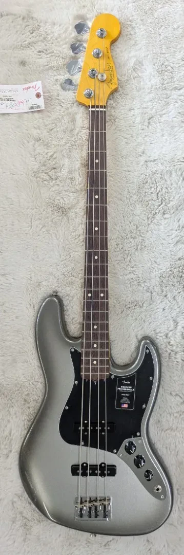 Fender American Professional II 4-String Jazz Bass, Mercury with Case 9.0 lbs