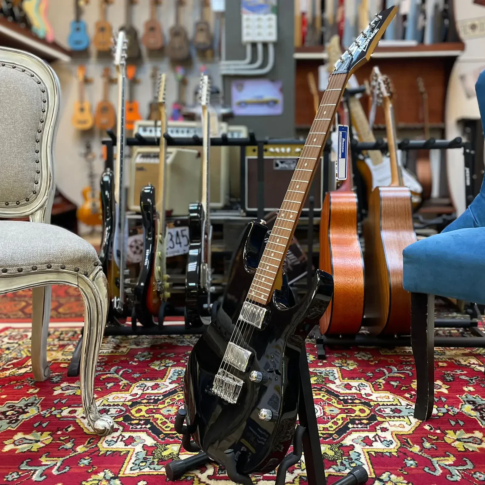 Изображение №6