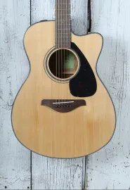 Yamaha FSX800C Concert Cutaway Acoustic Electric Guitar Solid Spruce Top Natural