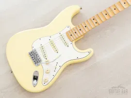Б/У Электрогитара Fender Custom Edition Yngwie Malmsteen Stratocaster ST72-140YM с кейсом, Япония (1994)