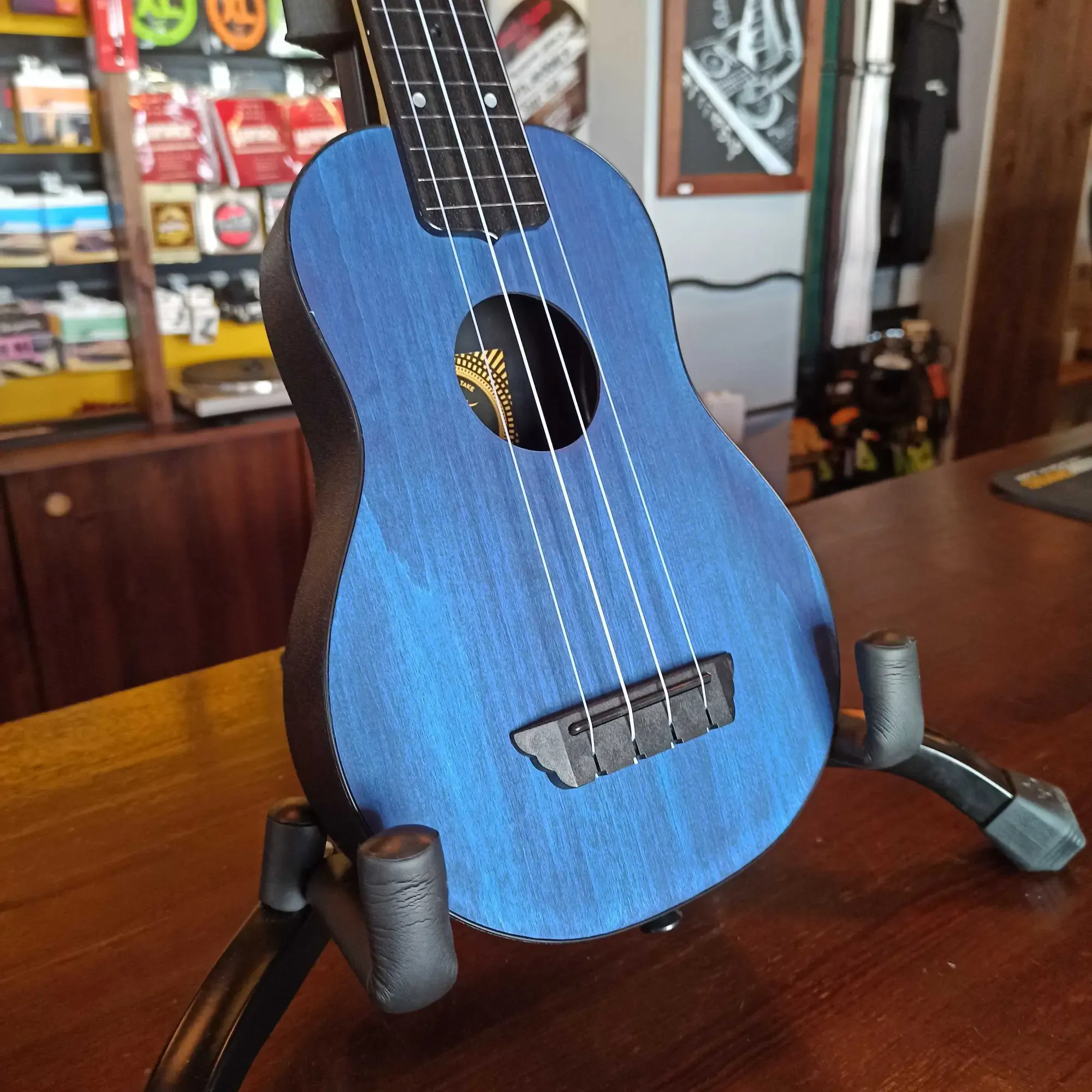 Изображение №6