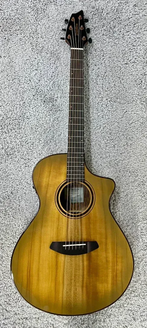 Breedlove Pursuit Exotic S Concert Sweetgrass CE Myrtlewood Acoustic-Elec Guitar