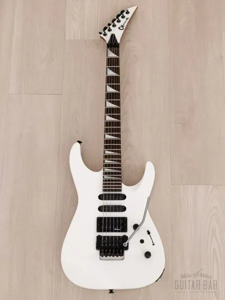 Электрогитара Charvel Super Dinky SDK-115-SSH Snow White w/gigbag Japan 1991