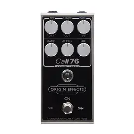 Педаль эффектов для бас-гитары Origin Effects Special Edition Cali76 Compact Bass 1964 Black Panel Compressor