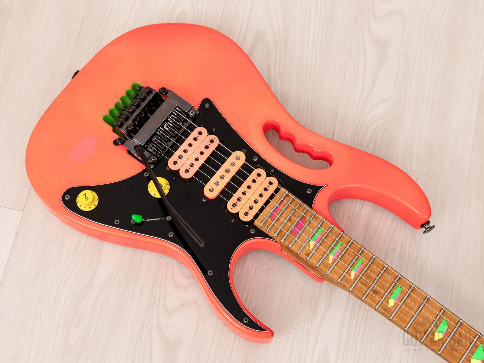 Изображение №9