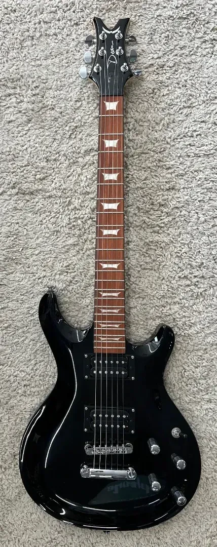 Dean Model ICONX  SVB Silver Burst Double Cutaway Archtop Electric Guitar