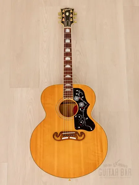 Акустическая гитара Gibson J-200 Jumbo Antique Natural, Heavily Figured w/ Case 1995