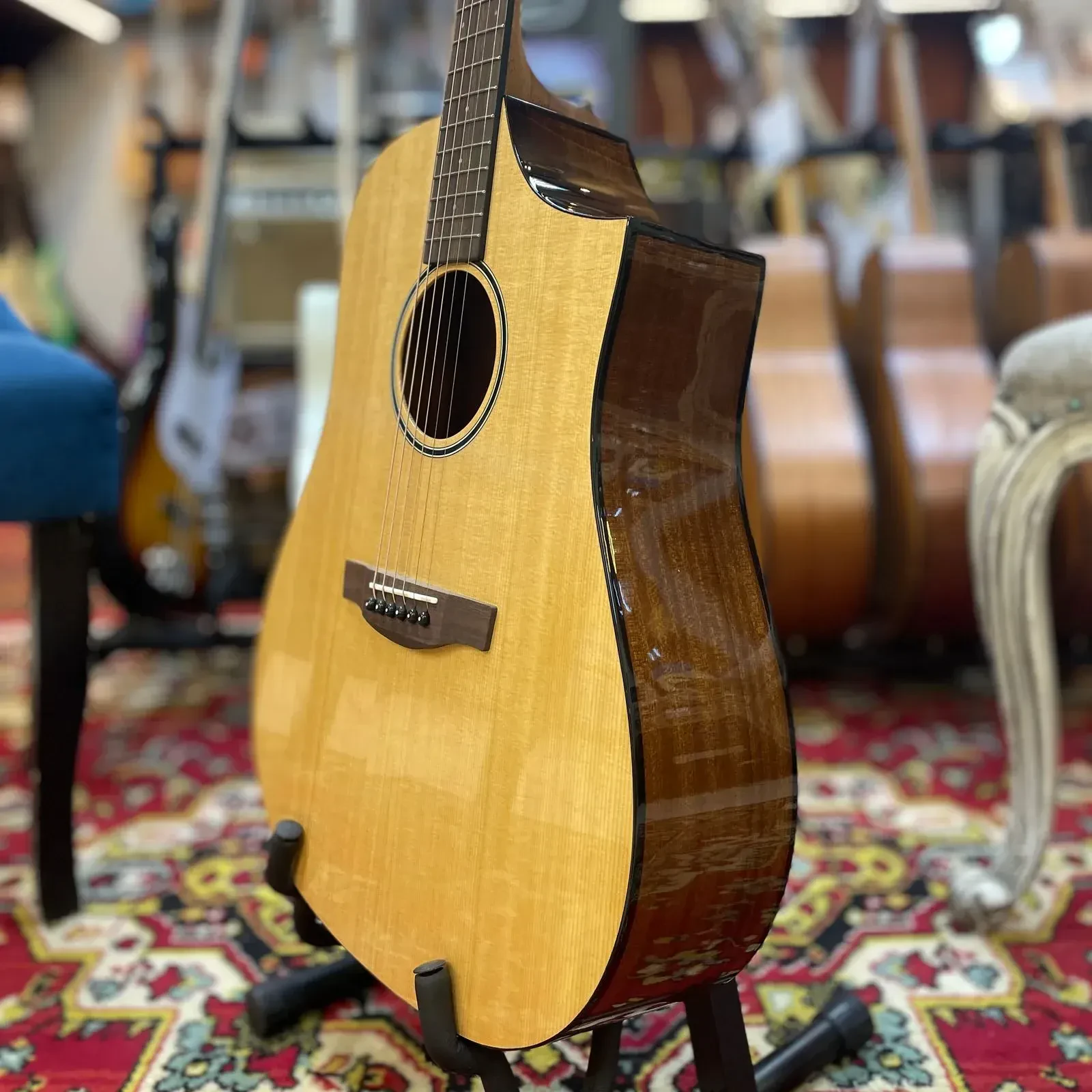 Изображение №4