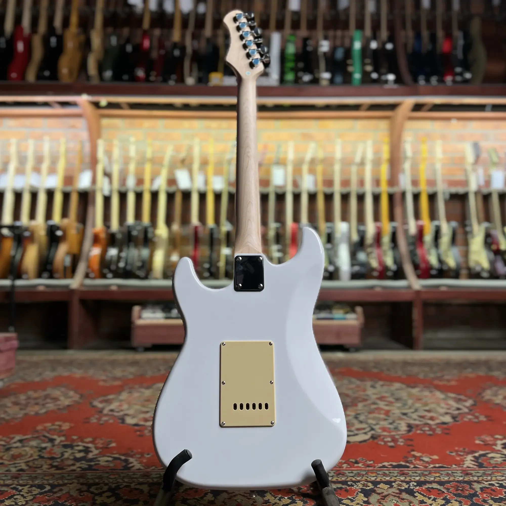 Изображение №4