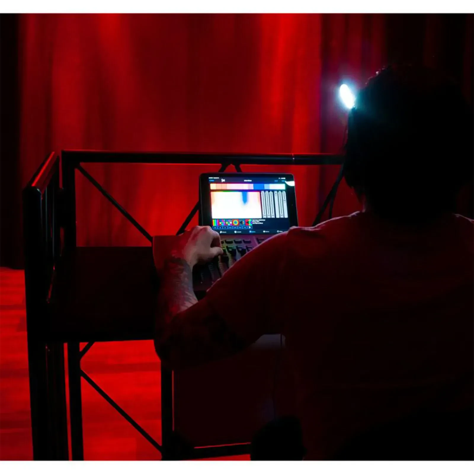 Изображение №10