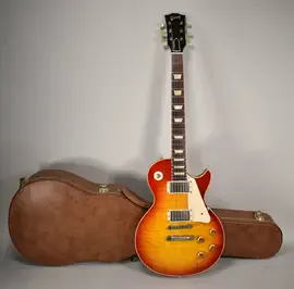 Электрогитара Gibson Les Paul Custom `59 Reissue R9 Relic Sunburst w/case USA 2003