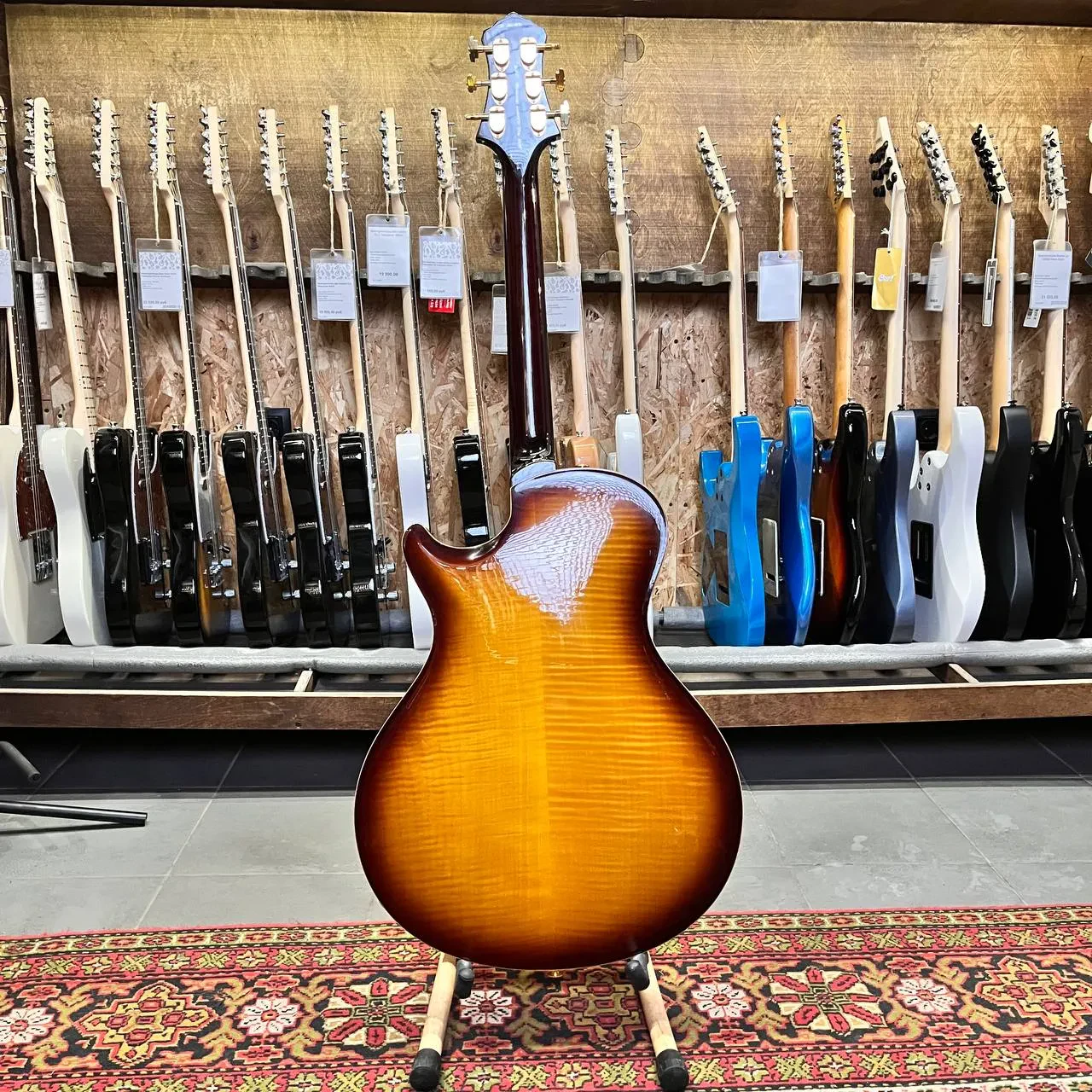 Изображение №13