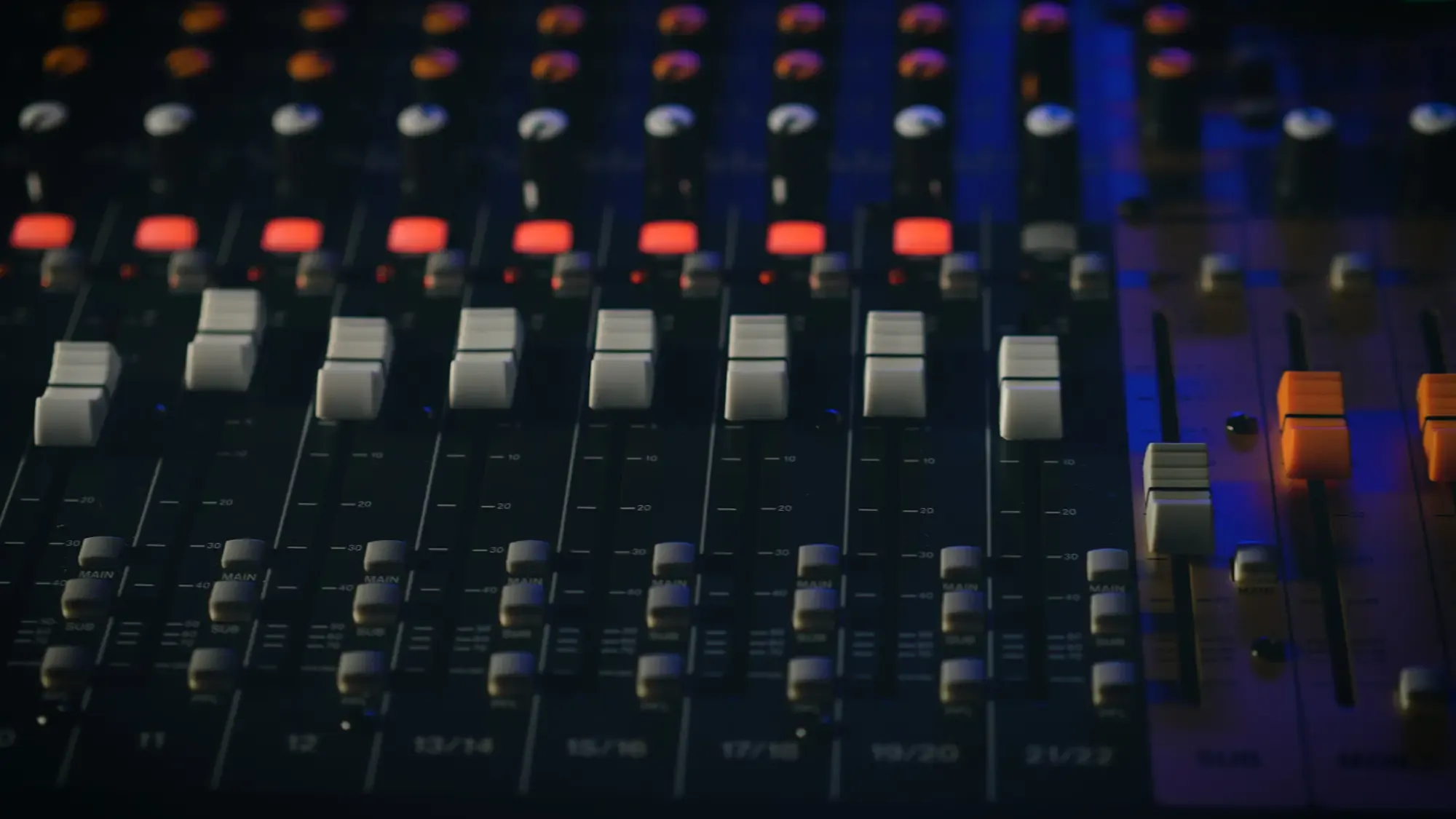 Изображение №9