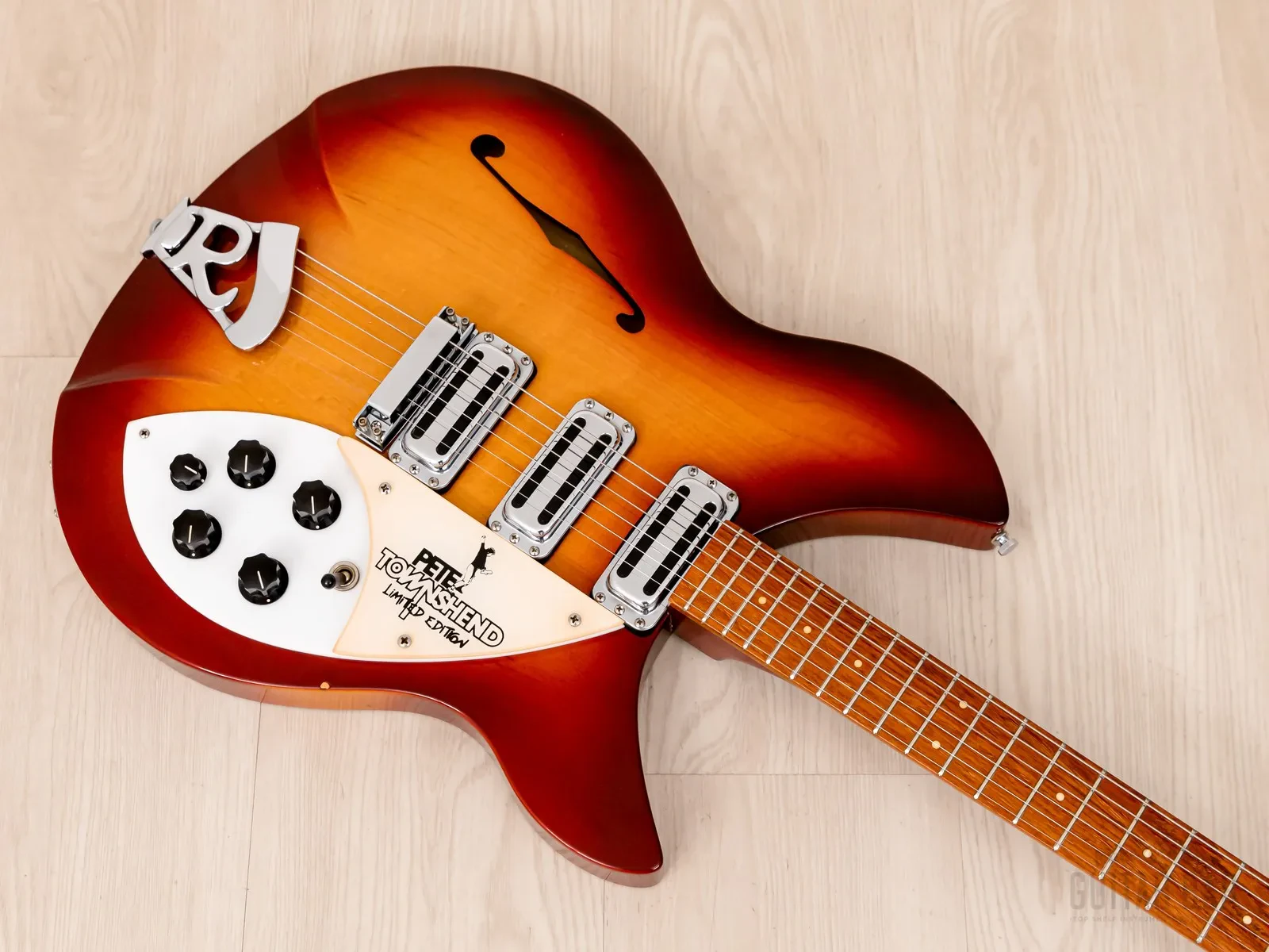 Изображение №10