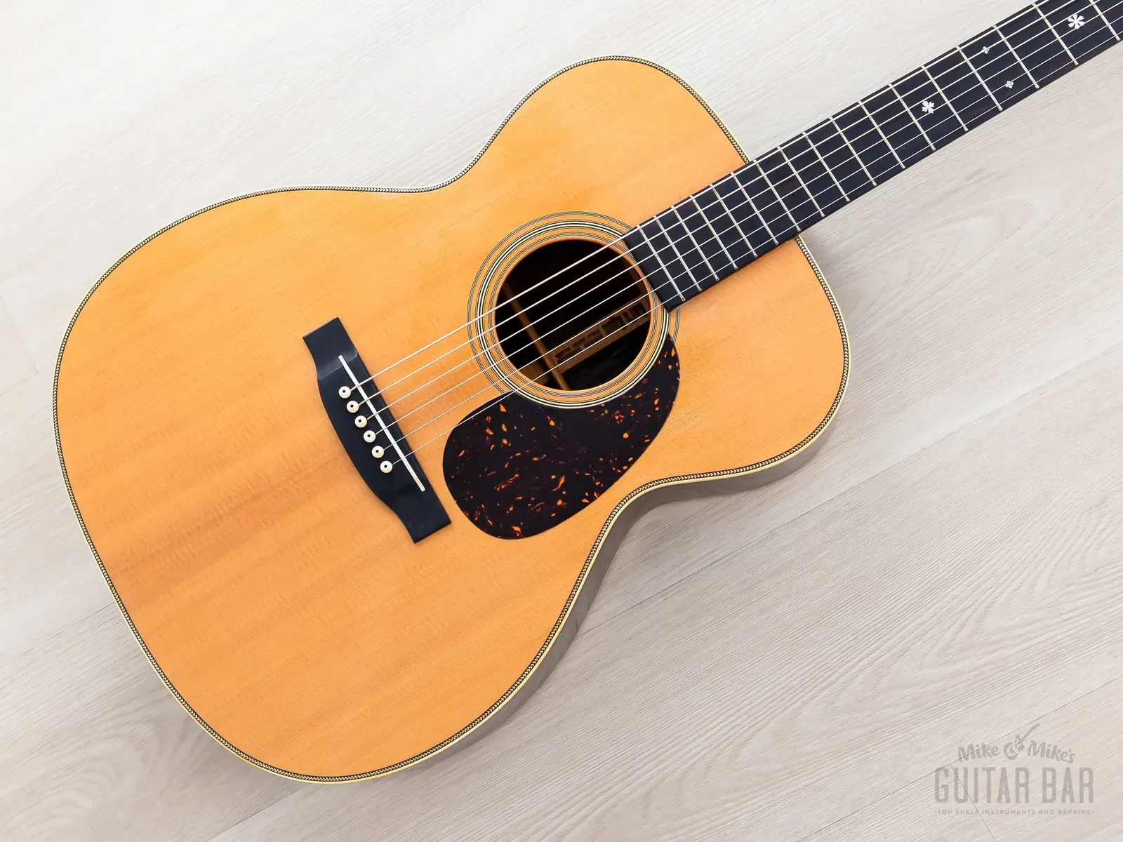 1981 Tokai Cat’s Eyes CE-1200T Martin-Licensed 000-28 Vintage Acoustic w/ Case