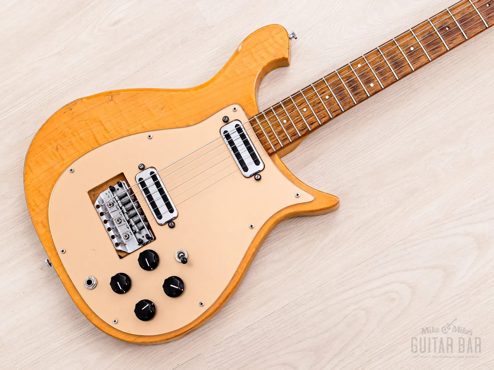 Б/У электрогитара Rickenbacker 450 Combo 1961 Toaster Top pickups с кейсом