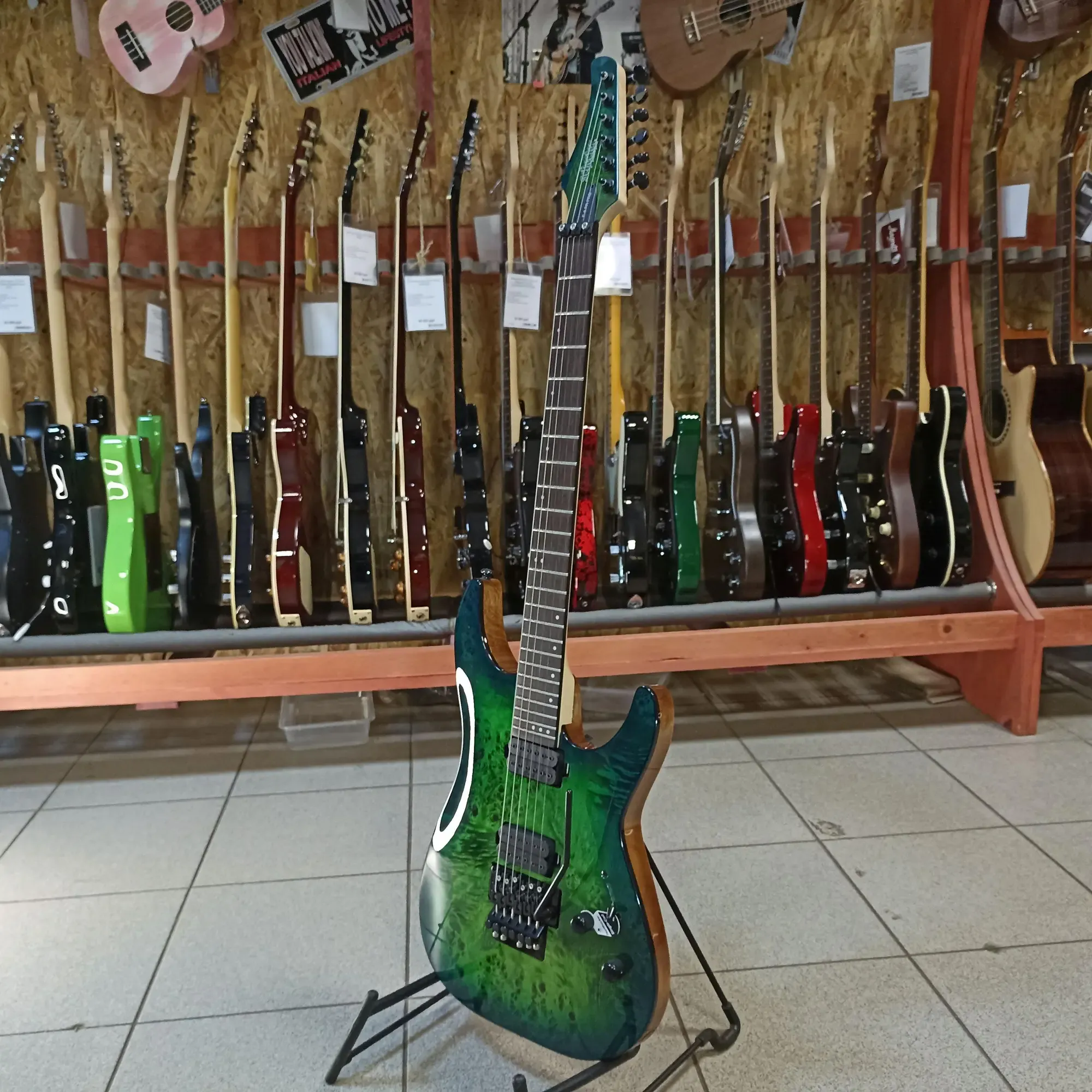 Изображение №13