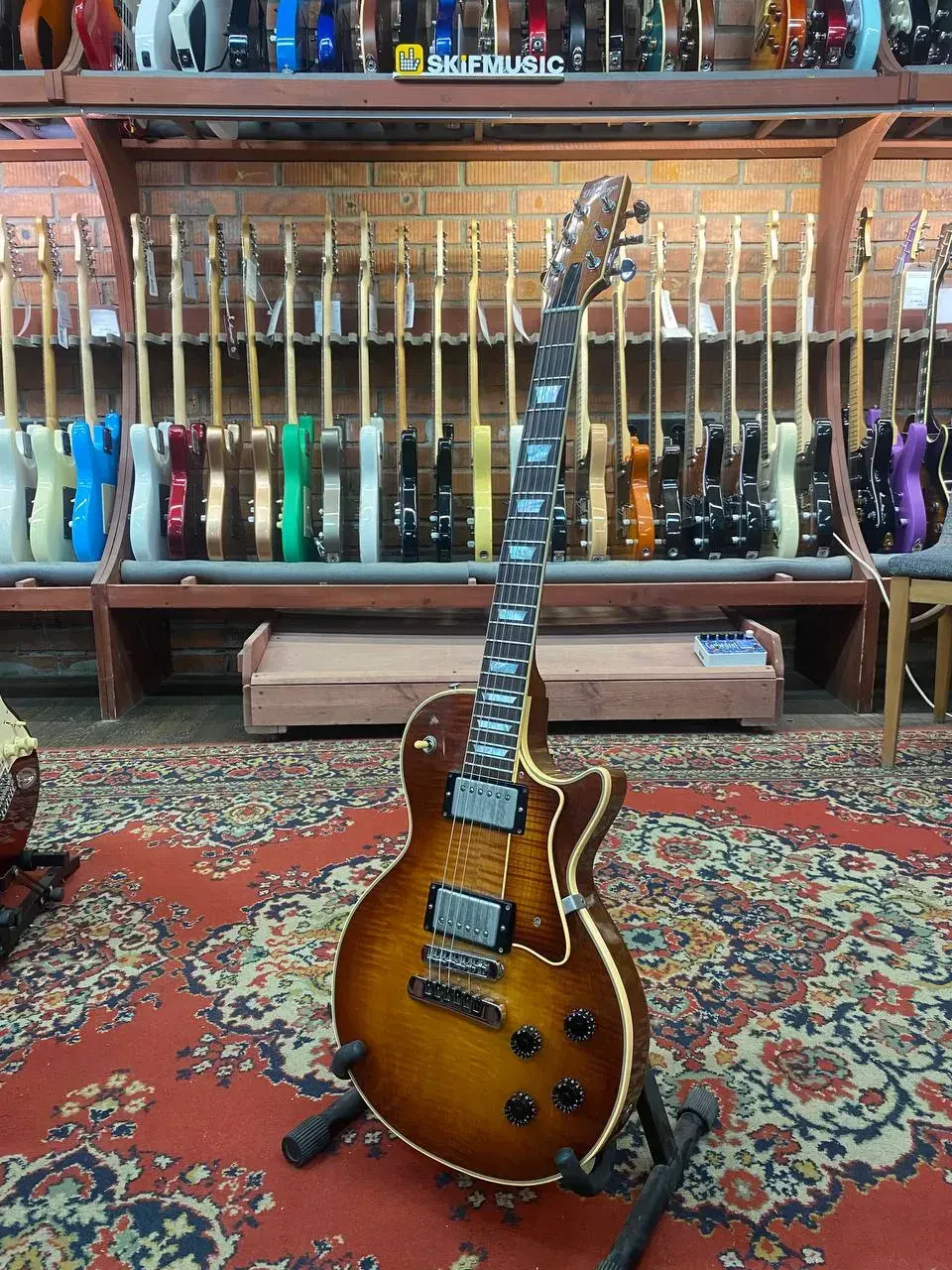 Изображение №6