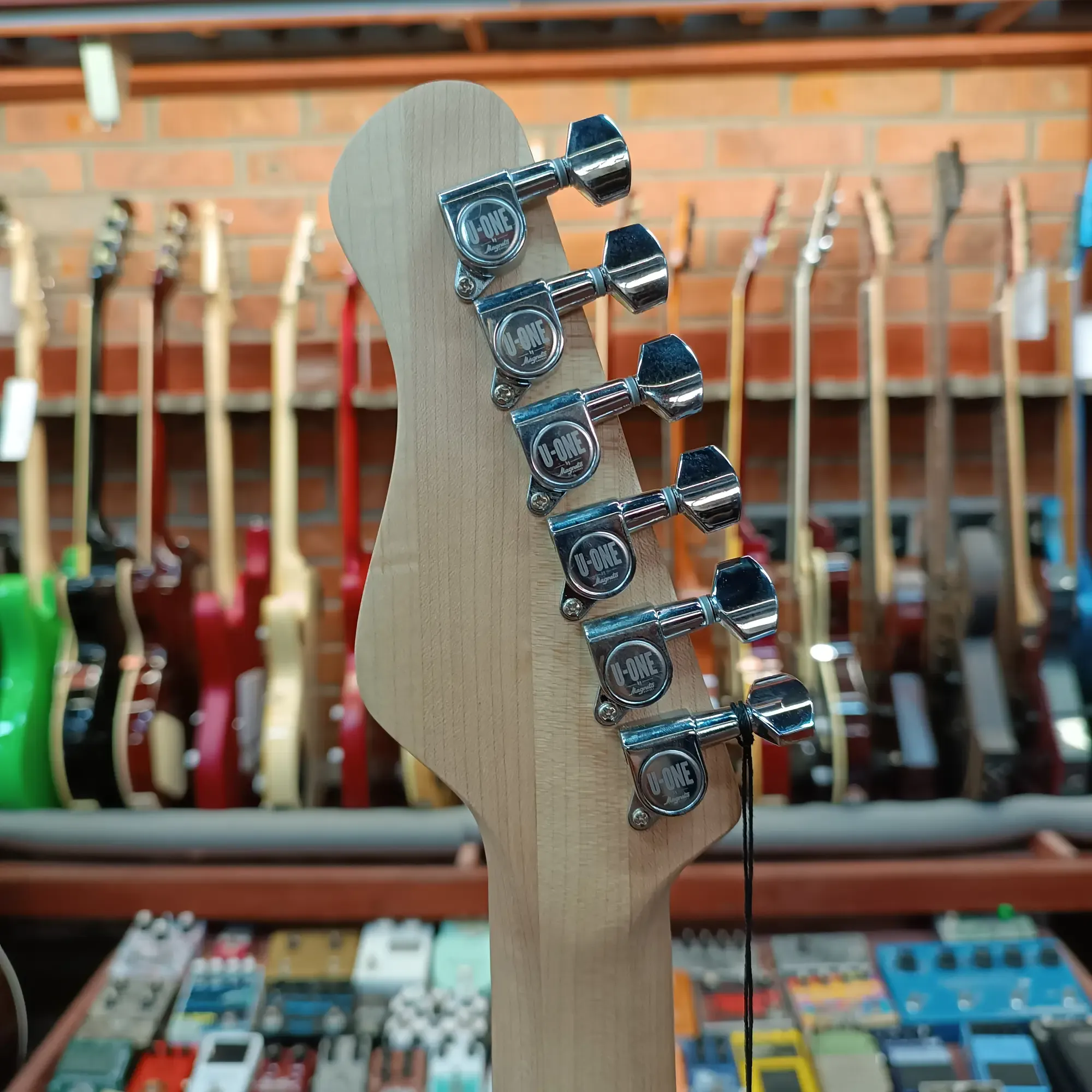 Изображение №6