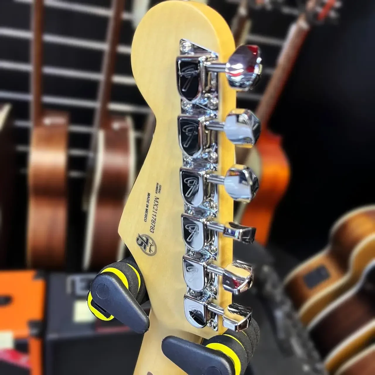 Изображение №8